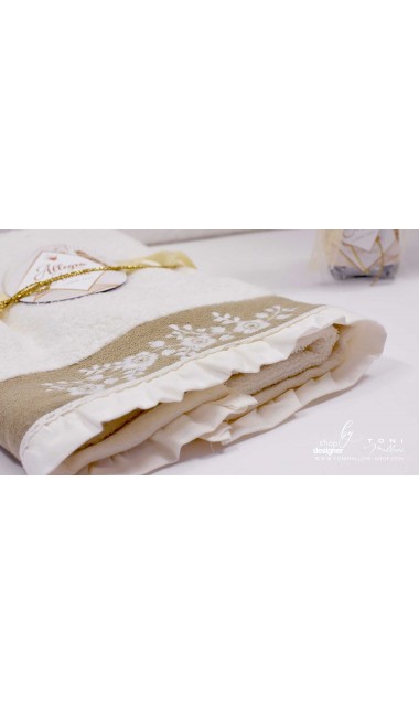 Trusou botez alb cu auriu si motive grafice abstracte Artemis 17